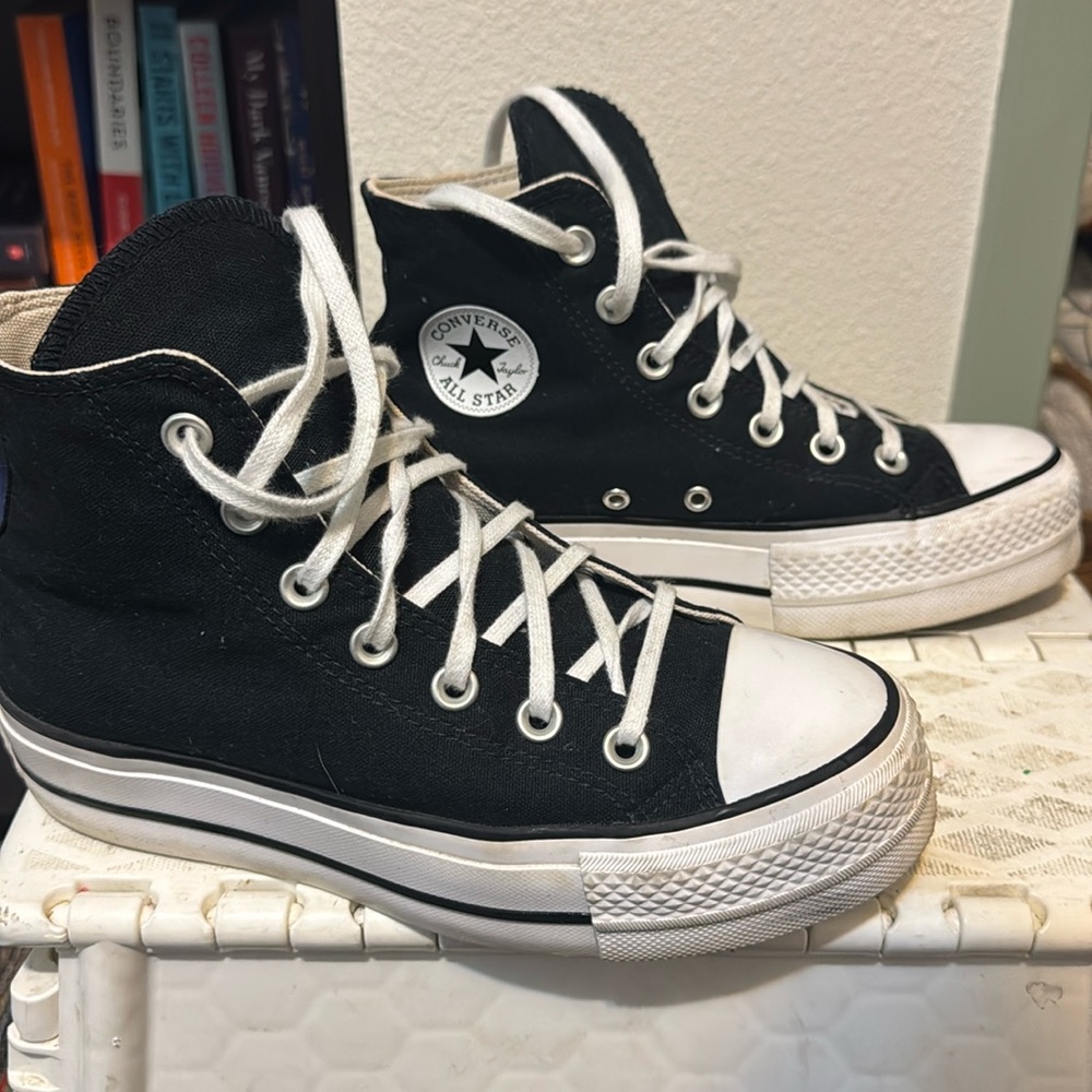 Platform converse